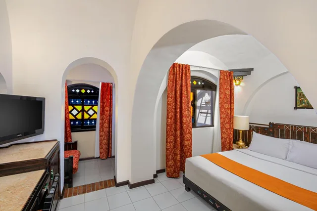 غرفة قياسية بسرير مزدوج بإطلالة على الحديقة، Arabella Azur Resort 1/6
