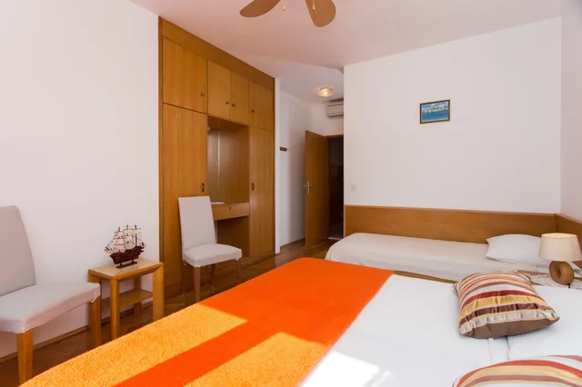 شقة صغيرة بسرير كينج بغرفة نوم واحدة، Villa Malfi 3/4