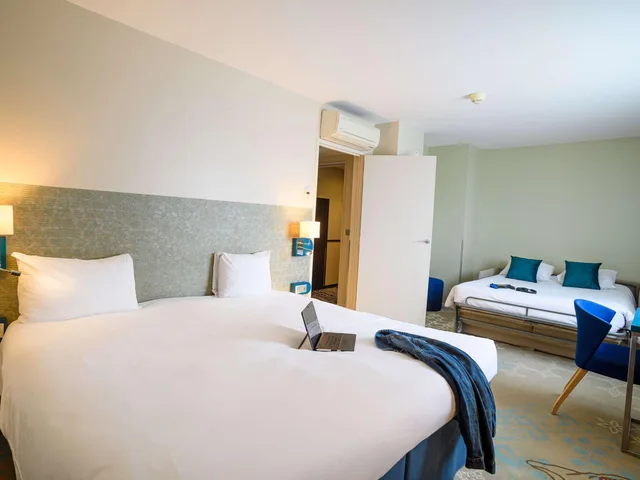 Superior, Double Bed, Sofa, Ibis Styles Tours Centre 6/10