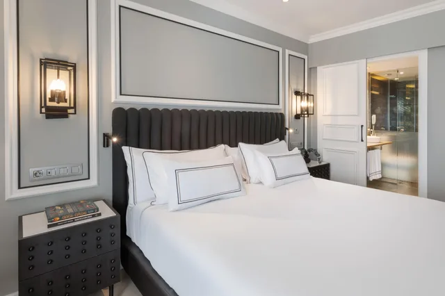 غرفة بسرير مزدوج بشرفة، Melia Sevilla Hotel 1/7