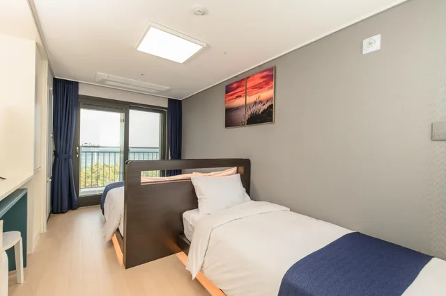 Ocean, Deluxe, Family, Twin Beds، Risen OceanPark Sokcho 1/2