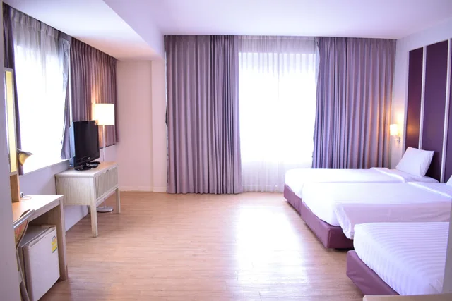 غرفة ديلوكس ثلاثية، Trang Hotel Bangkok 1/4