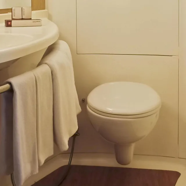 غرفة قياسية بسريرين منفصلين بإطلالة على البحر، Ibis Padang 10/10
