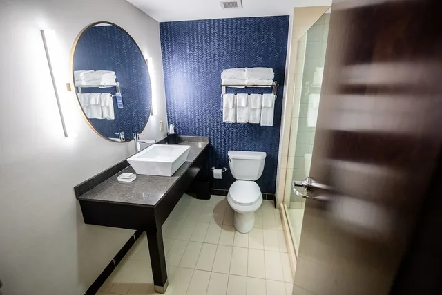 غرفة بسريرين كينج لذوي الإعاقة، Fairfield Inn and Suites by Marriott Washington Casino Area 3/3