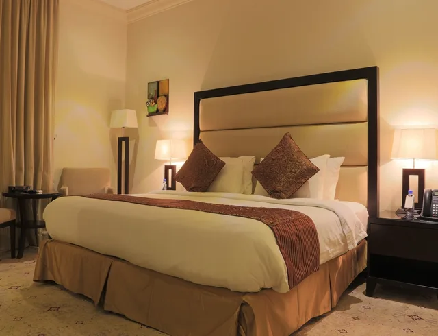 فيلا بسرير كينج وسريرين فرديين بـ3 غرف نوم، منتجع واحة ميرال الطائف(Meral Oasis Resort Taif) 3/7