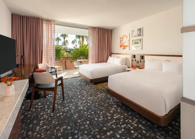 غرفة بسريرين مزدوجين، Hotel Valley Ho 1/3
