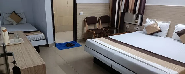غرفة ديلوكس ثلاثية بسرير مزدوج، Hotel Su Shree Continental 2/5