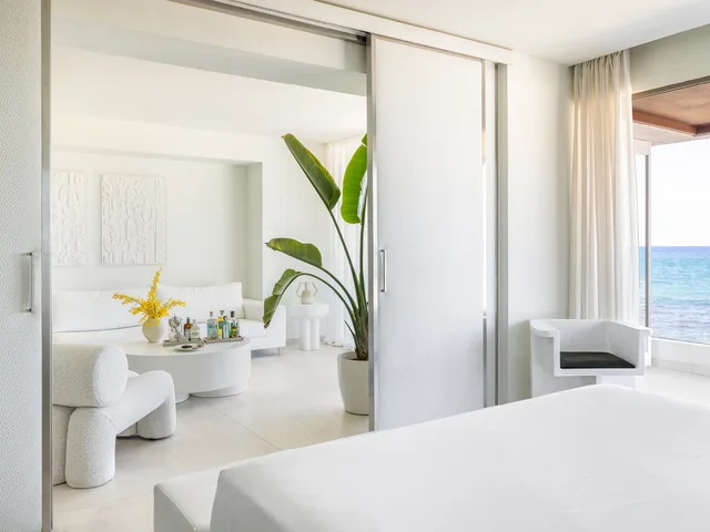 3 Bedrooms, Suite, Amirandes, A Resort to Live 3/5