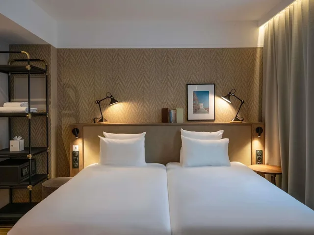 جناح سوبيريور بسريرين منفصلين، Novotel Suites Nice Airport Hotel 8/10