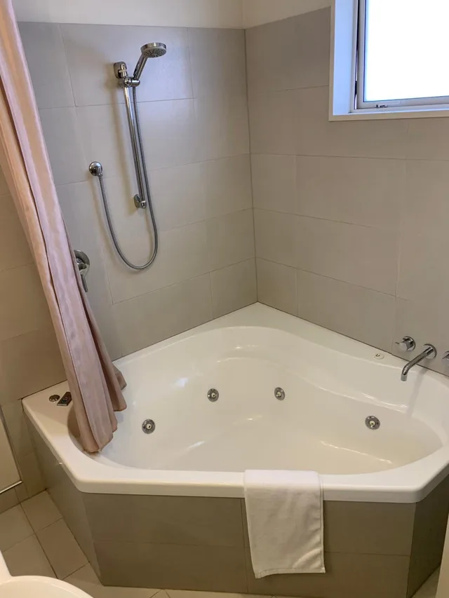 جناح ديلوكس بسرير كوين، SALERNO MOTEL APARTMENTS 4/7