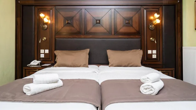 غرفة بسرير مزدوج بإطلالة على الحديقة، Dellas Boutique Hotel 1/1
