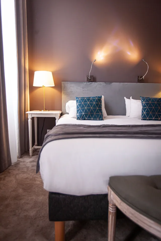 غرفة بريستيج بسريرين منفصلين، Hotel Churchill 7/8
