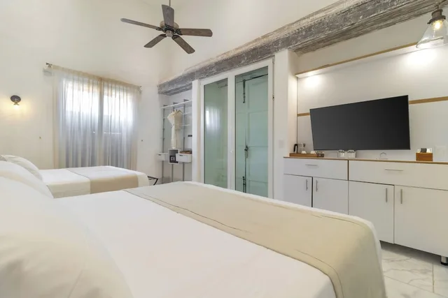 غرفة عائلية ثلاثية، Hotel El Marques 5/10