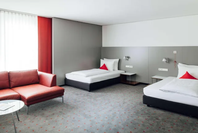 غرفة بسرير مزدوج أو سريرين منفصلين لذوي الإعاقة، Vienna House Easy by Wyndham Stuttgart 2/4