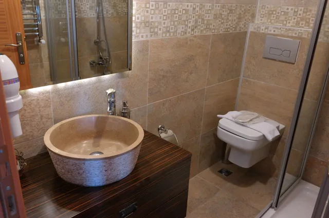غرفة ديلوكس بسرير مزدوج بإطلالة على البحر، Mytra Hotel 9/10