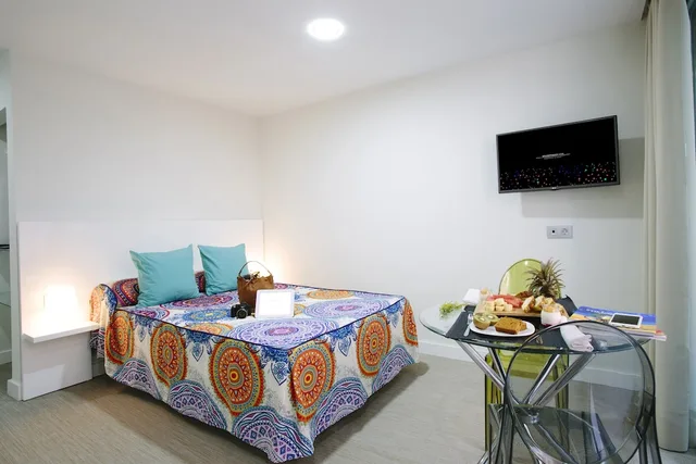 استوديو بسرير مزدوج بشرفة، Valentina Beach Apartments And Suites 1/2