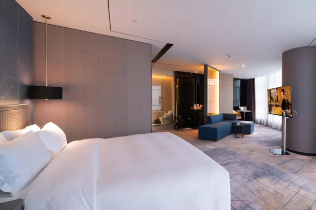 جناح بزنس، Grand Skylight International Hotel Blog Baoan Shenzhen New Int L Exhibition Center 1/1