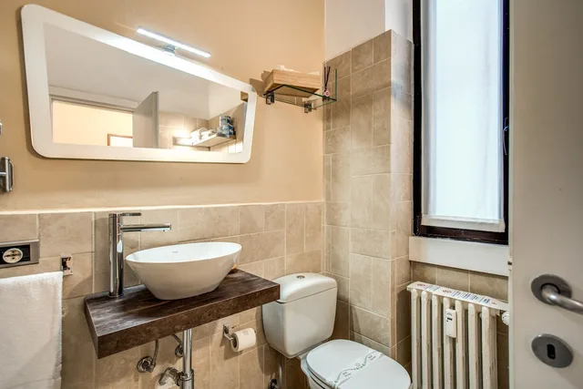شقة فاخرة بسرير كينج وسرير كوين مع أريكة، Suite Santa Tecla 6/8