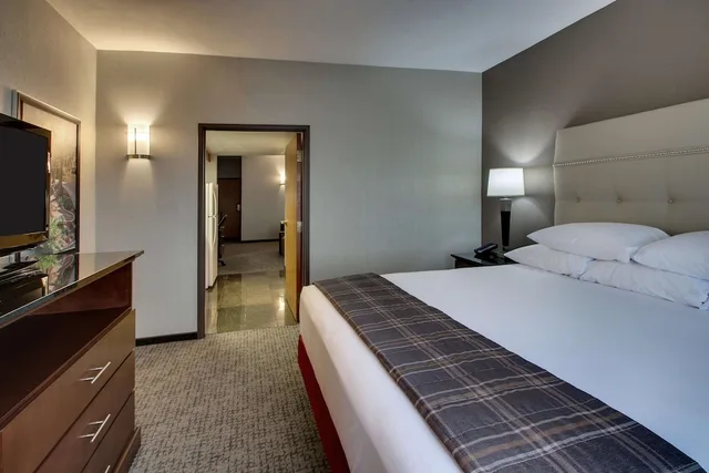 2 Rooms, Suite, King Bed, Sofa, Accessible, Drury Inn and Suites San Antonio Northwest Medical Center 1/5