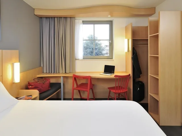 غرفة قياسية بسرير مزدوج، Hotel Ibis De Panne 6/10