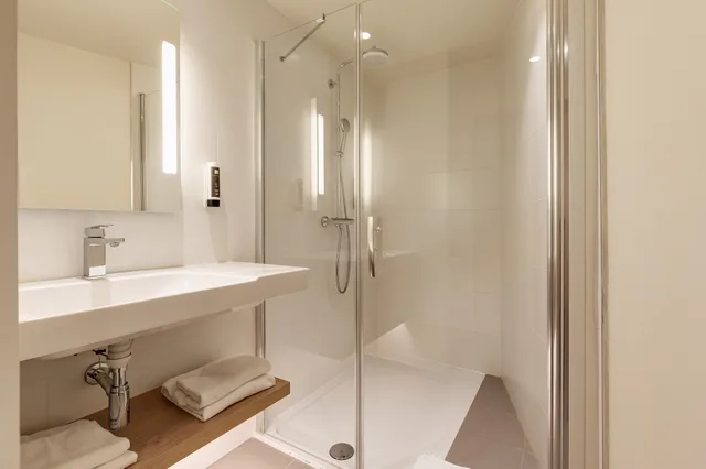 غرفة قياسية بسرير مزدوج، B&B HOTEL Lille Lillenium Eurasante 5/6