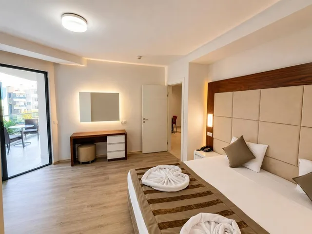 شقة بشرفة، Delfino Boutique Apart Hotel 4/10