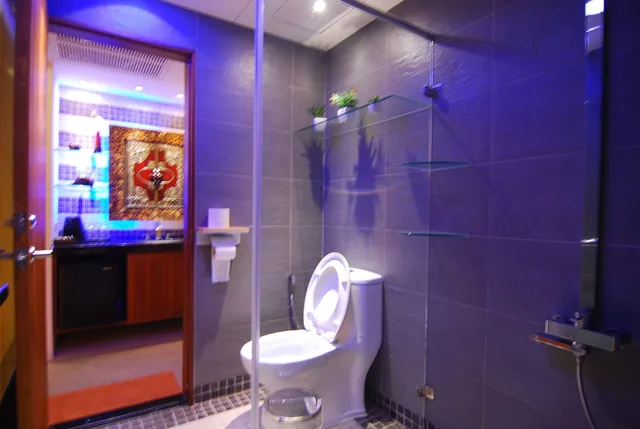 غرفة قياسية بسرير كوين، A&amp;L Inn 5/5