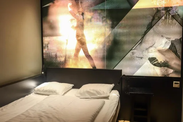 Economy, Double Bed, Comfort Hotel Xpress Stockholm Central 1/2