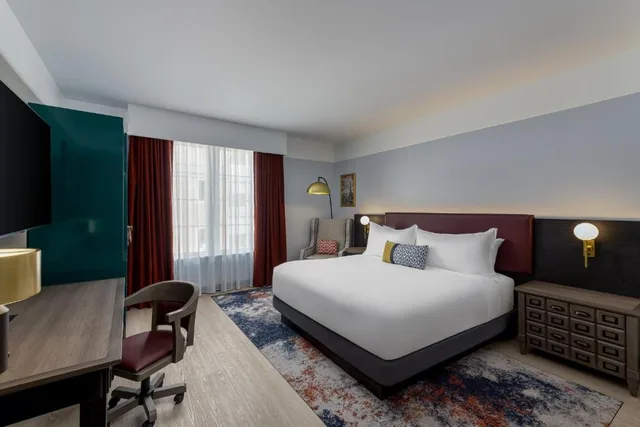 Room, King Bed, Hotel Indigo West Chester - Downtown by IHG 2/3