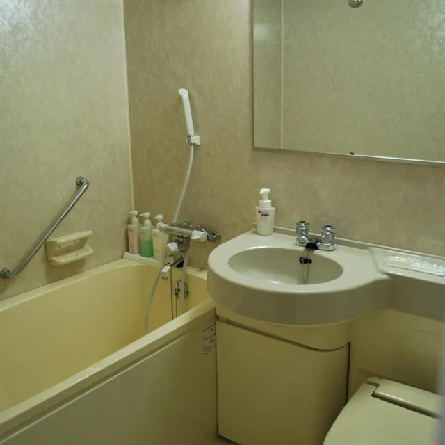 غرفة بسريرين منفصلين، APA Hotel Suzuka-Chuou 7/7