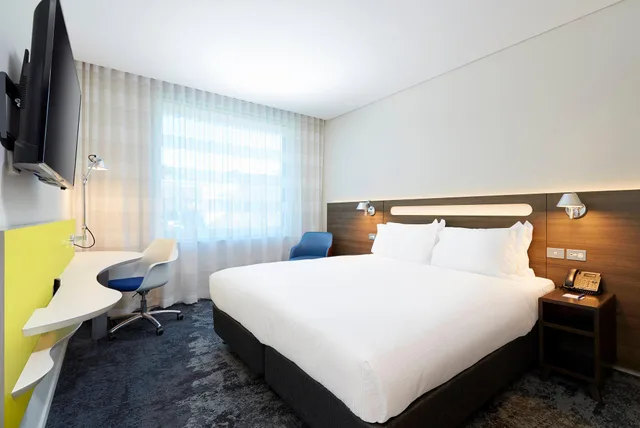 غرفة بسرير كينج، Holiday Inn Express Sydney Macquarie Park 3/6