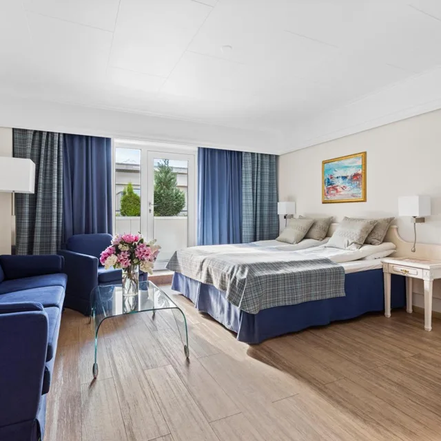 غرفة سوبيريور بسرير مزدوج، Alexandra Hotel 3/9