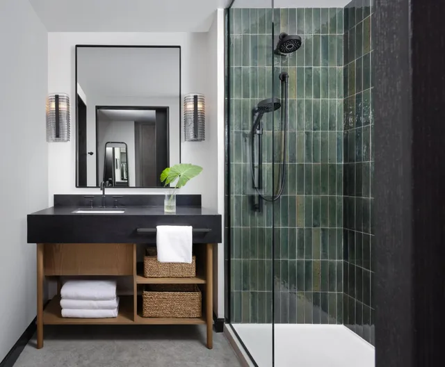 غرفة بريميوم بسرير كينج بحوض استحمام، Kimpton Santo, an IHG Hotel 8/10