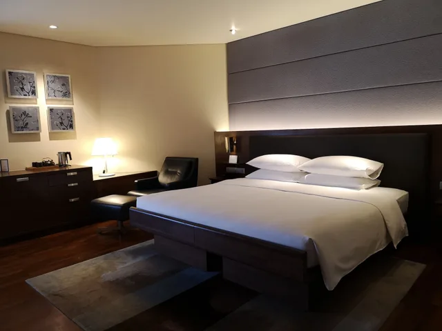 غرفة بسرير كينج، Grand Hyatt Hotel Singapore 2/5