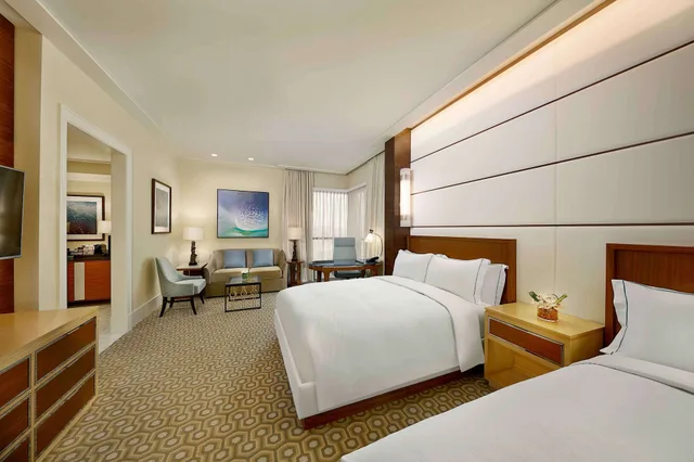 Superior, 2 Queen Beds, Partial Haram View, Kitchenette، فندق كونراد مكة(Conrad Jabal Omar Makkah) 1/10