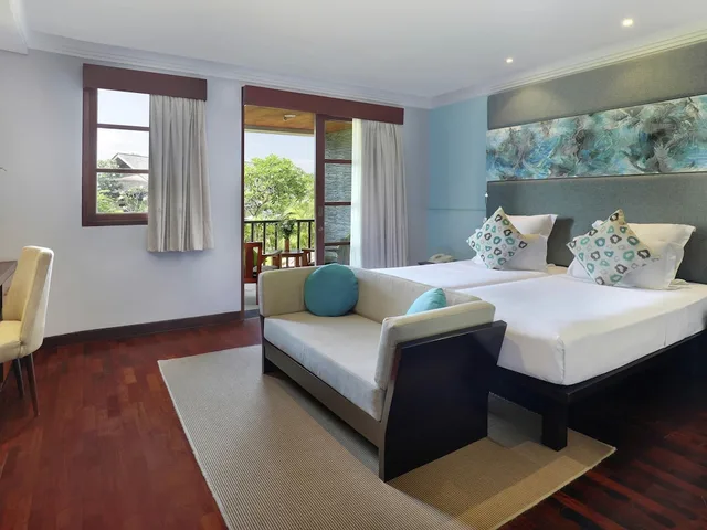 غرفة ديلوكس بسريرين منفصلين بإطلالة على المسبح بشرفة، Novotel Bali Nusa Dua Hotel and Residences 9/10