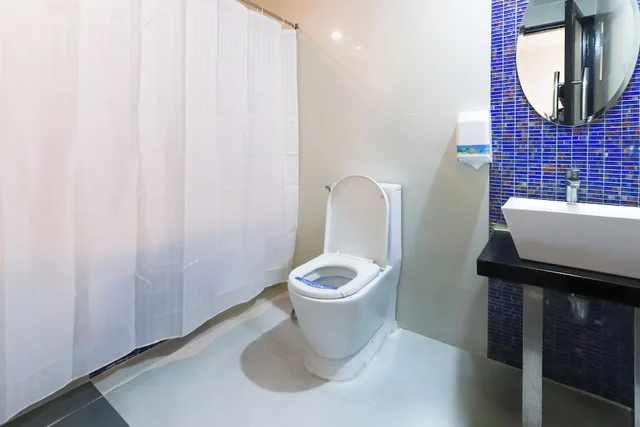 جناح بسرير كوين، Icon Hotel North Edsa 4/4