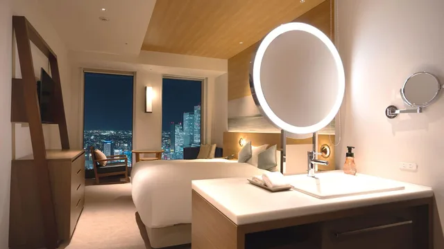 Top, Superior, King Bed, St View, Living Area, Nagoya Prince Hotel Sky Tower 1/1