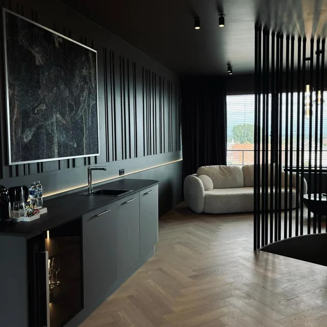 Penthouse Suite, Amrita Hotel 8/10