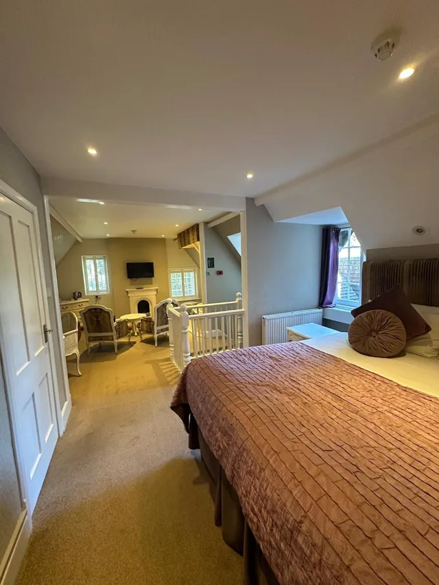 Luxury, Suite, Langtry Manor Hotel 10/10