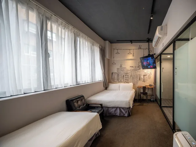غرفة عائلية ثلاثية بسرير مزدوج وسرير فردي بإطلالة على المدينة، Cho Hotel 3/10