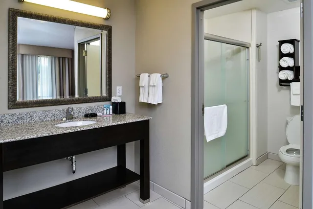 جناح استوديو بسرير كينج مع أريكة، Hampton Inn Middletown OH 4/4