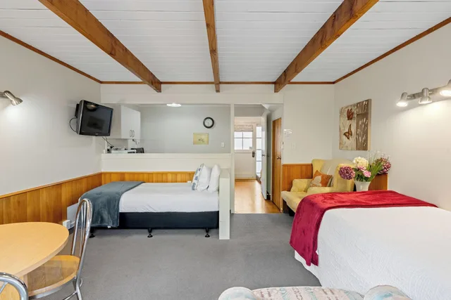 كوخ عائلي، Cottage Mews Motel 3/10
