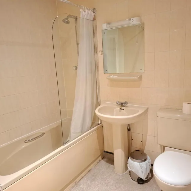 غرفة بسرير مزدوج، Borough Arms Hotel 3/3