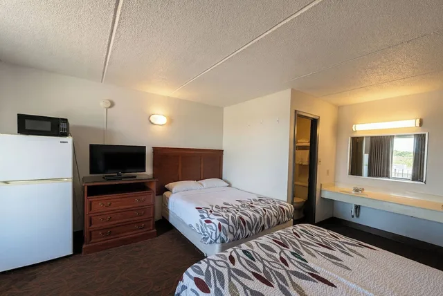 3 Full Beds Non-Smoking، 8 Inn Americus Near Albany I 75 5/10