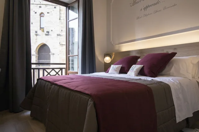 Room, Twin Beds, Square View, Balcony, La Cisterna 1/4