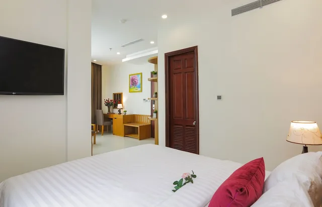 جناح بسرير كينج، Golda Hotel 1/3