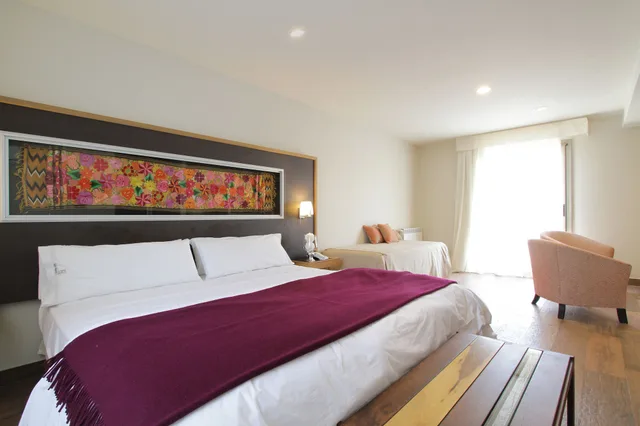 غرفة سوبيريور بسرير كينج وسرير فردي، Plaza Paradiso Petit Hotel 3/8