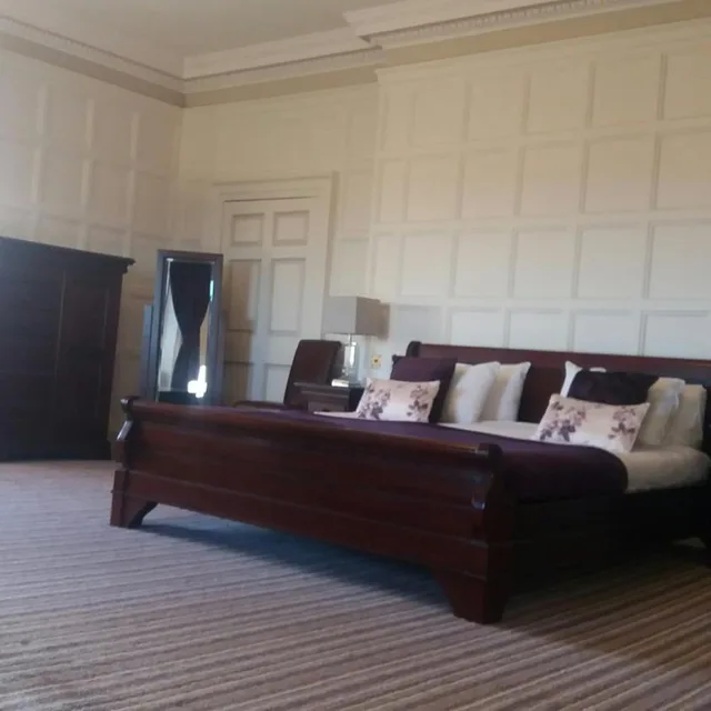 Deluxe, Suite, Wortley Hall 9/10