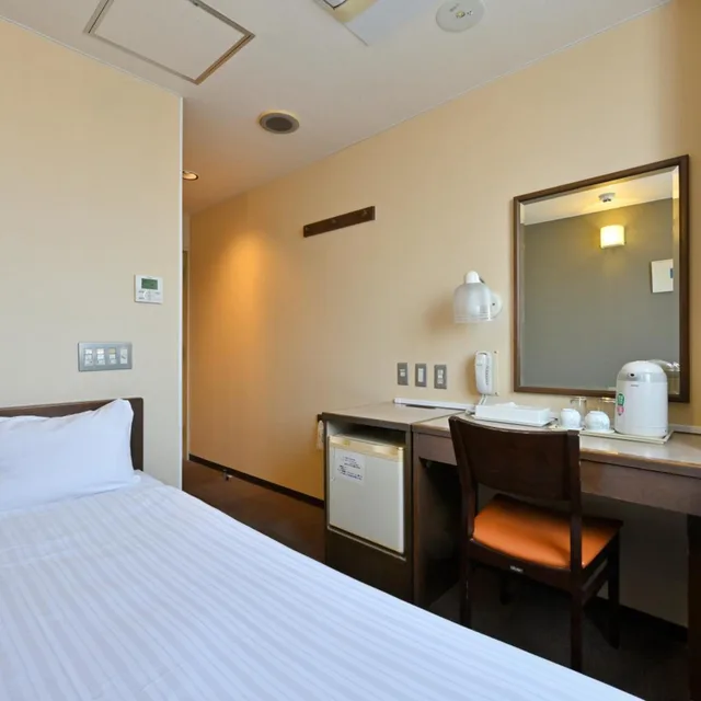 Semi Room, Semi Double Bed, Smoking، Wakayama Daini Fuji Hotel 2/4